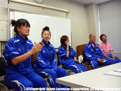 左から中嶋選手、能村選手、上井選手、石川AC、佐藤HC