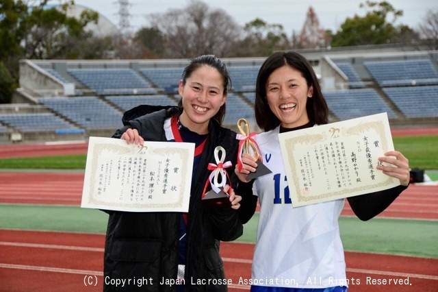 松本理沙（左）＆高野ひかり（右）